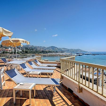 Residence Dei Due Porti Σαν Ρέμο Εξωτερικό φωτογραφία