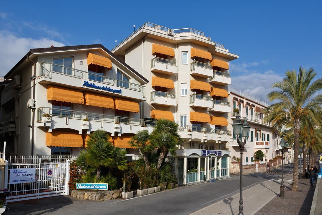 Residence Dei Due Porti Σαν Ρέμο Εξωτερικό φωτογραφία